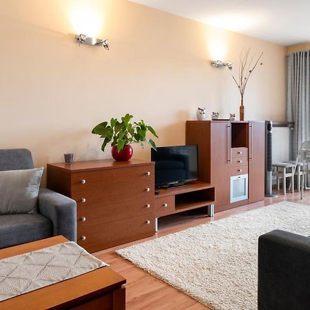Apartament Sloneczny Wylotowa 코워브제크 외부 사진