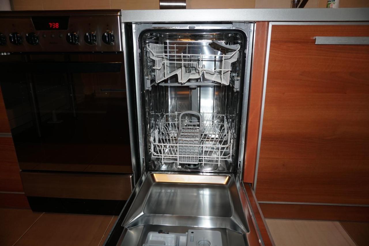 Apartament Sloneczny Wylotowa 코워브제크 외부 사진