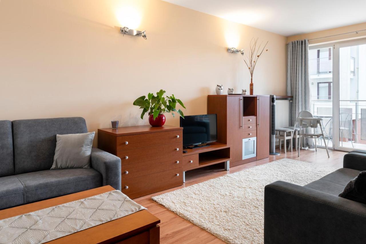 Apartament Sloneczny Wylotowa 코워브제크 외부 사진